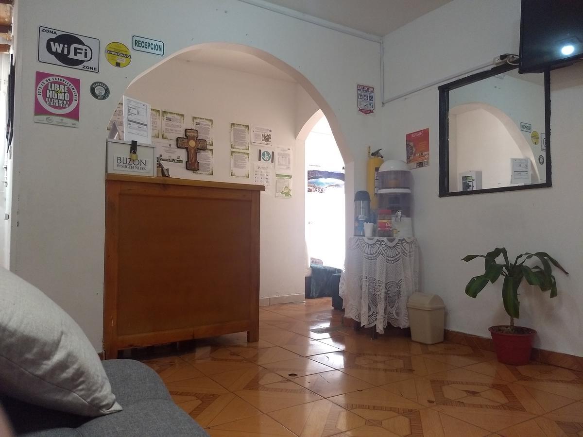 Hostel El Encanto Guatapé Екстериор снимка