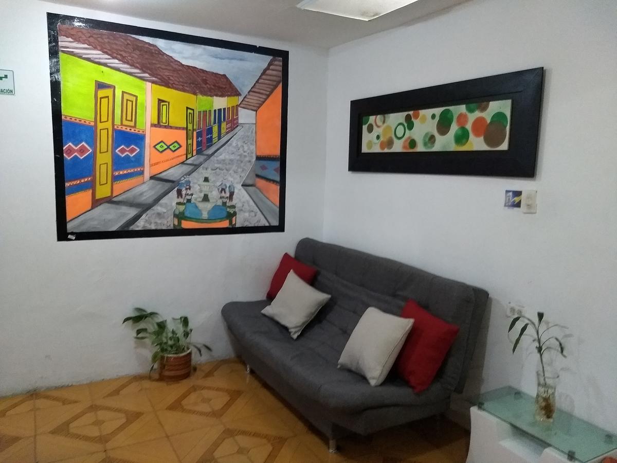 Hostel El Encanto Guatapé Екстериор снимка